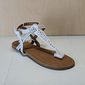 Qupid Women Cute Stylish High Ankle Strap Summer Sandals - White -